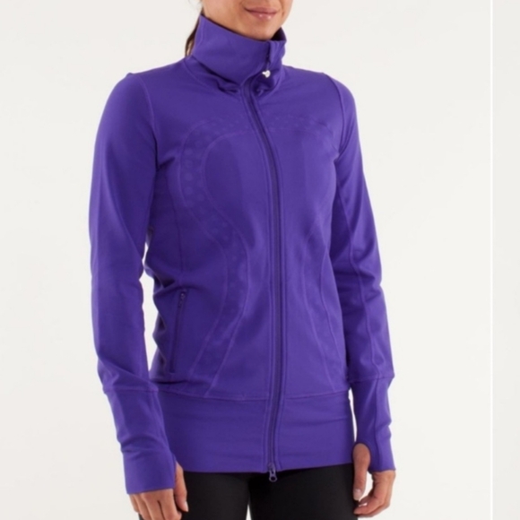 Lululemon Purple Jacket Asana Berry Full Zip Long Size 4 Define Jacket - Picture 1 of 8